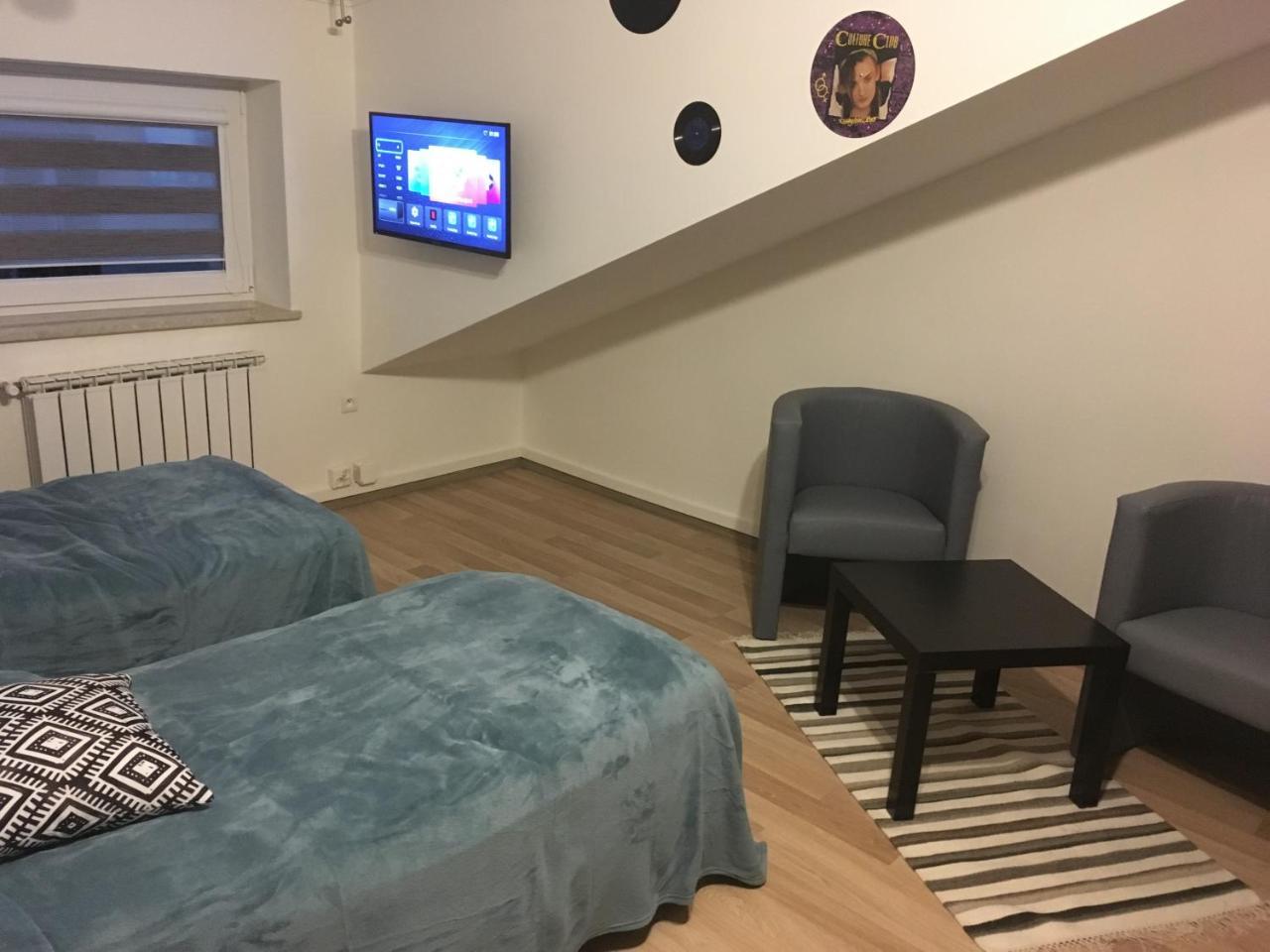 Apart Modra 92a Lägenhet *