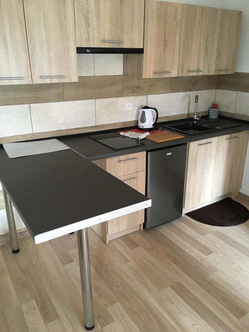 Apart Modra 92a * Warszawa